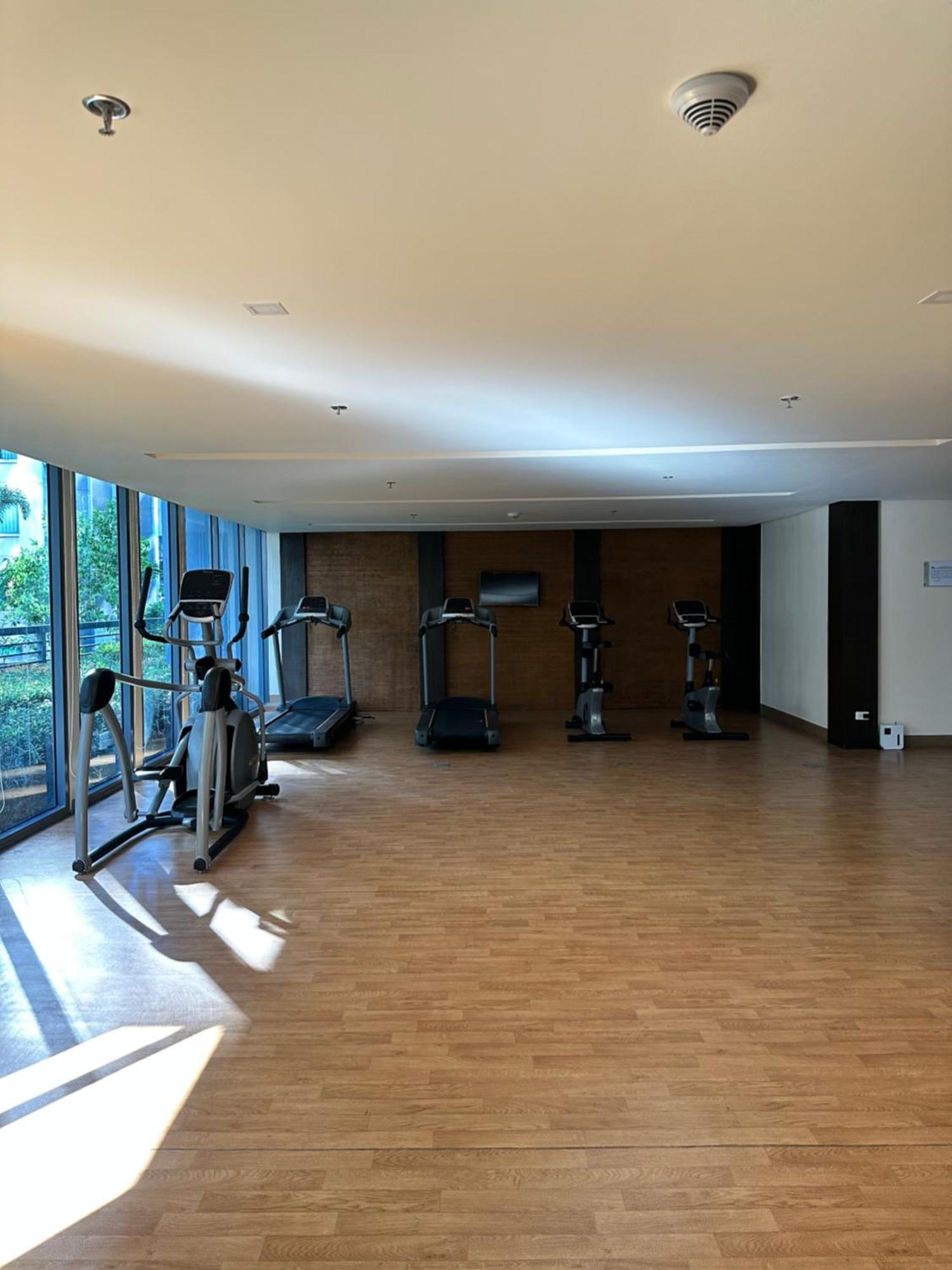 81 Newport Blvd Cluster 4 Unit B 3Rd Flr By Rechelle Nunag Pasay Ngoại thất bức ảnh