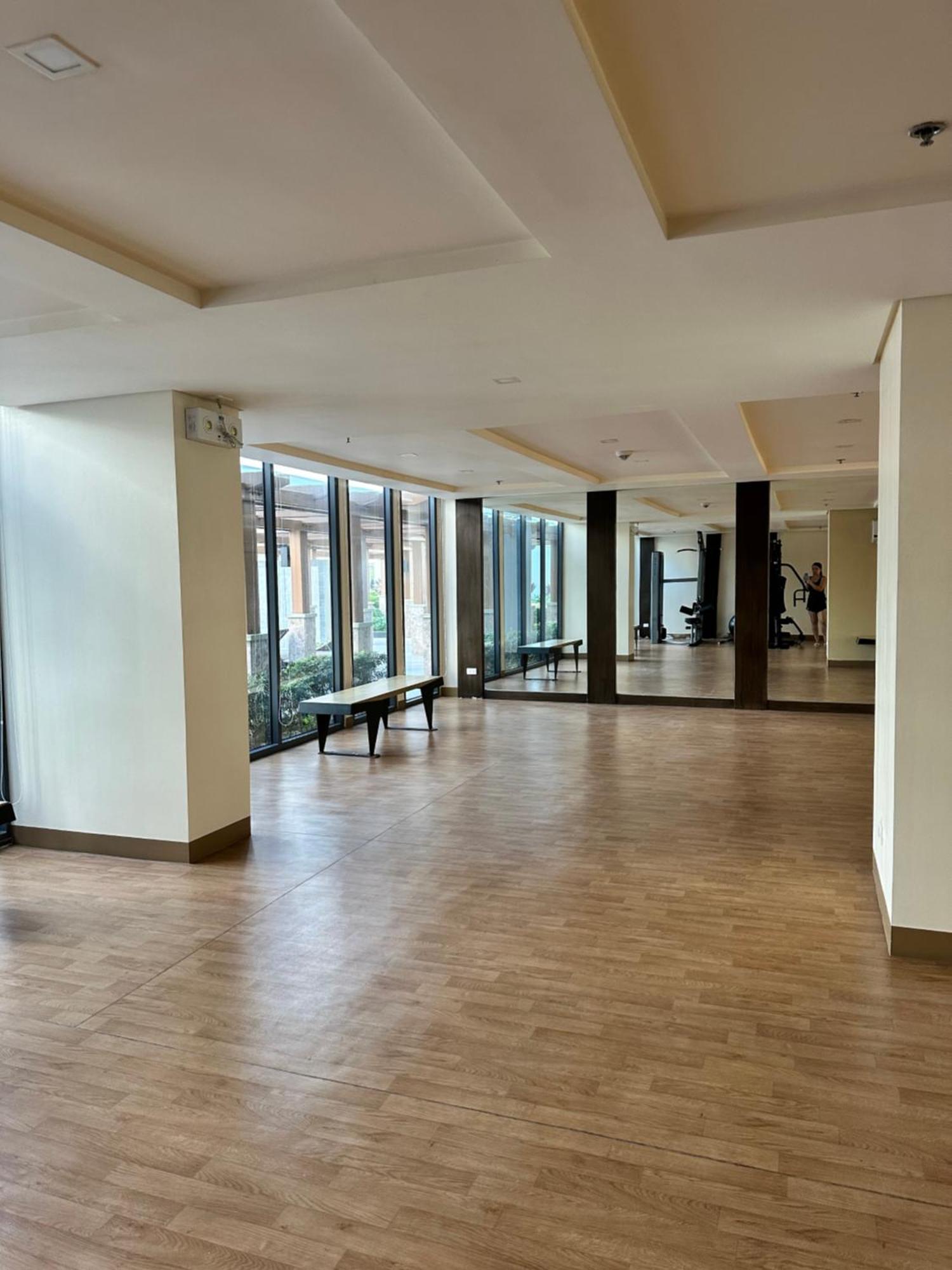 81 Newport Blvd Cluster 4 Unit B 3Rd Flr By Rechelle Nunag Pasay Ngoại thất bức ảnh