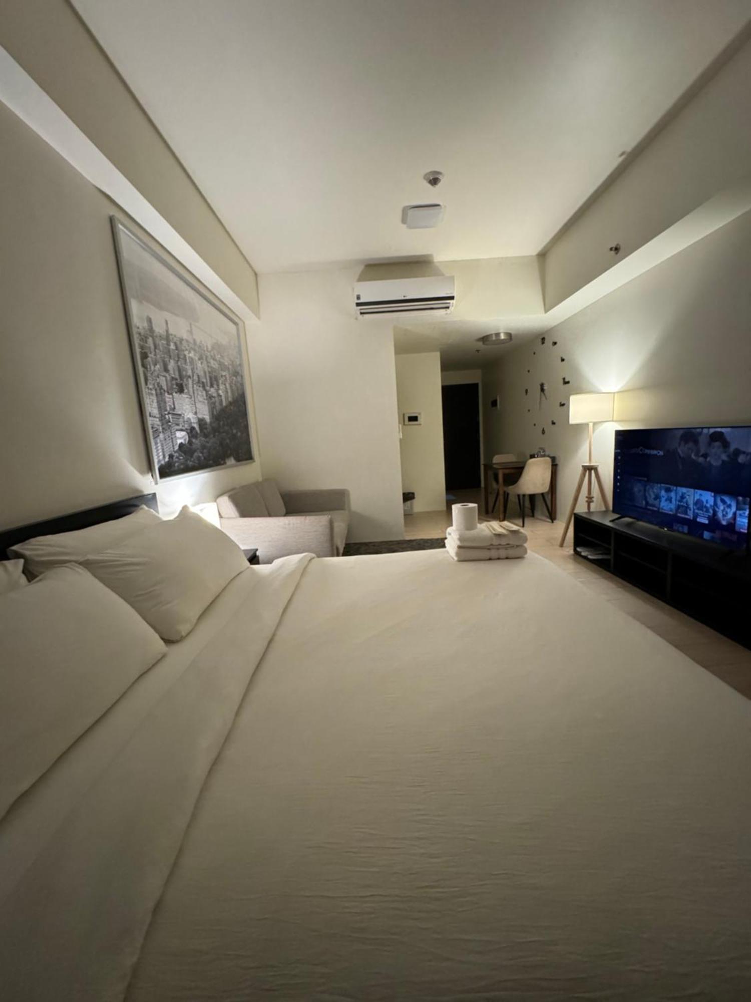 81 Newport Blvd Cluster 4 Unit B 3Rd Flr By Rechelle Nunag Pasay Ngoại thất bức ảnh