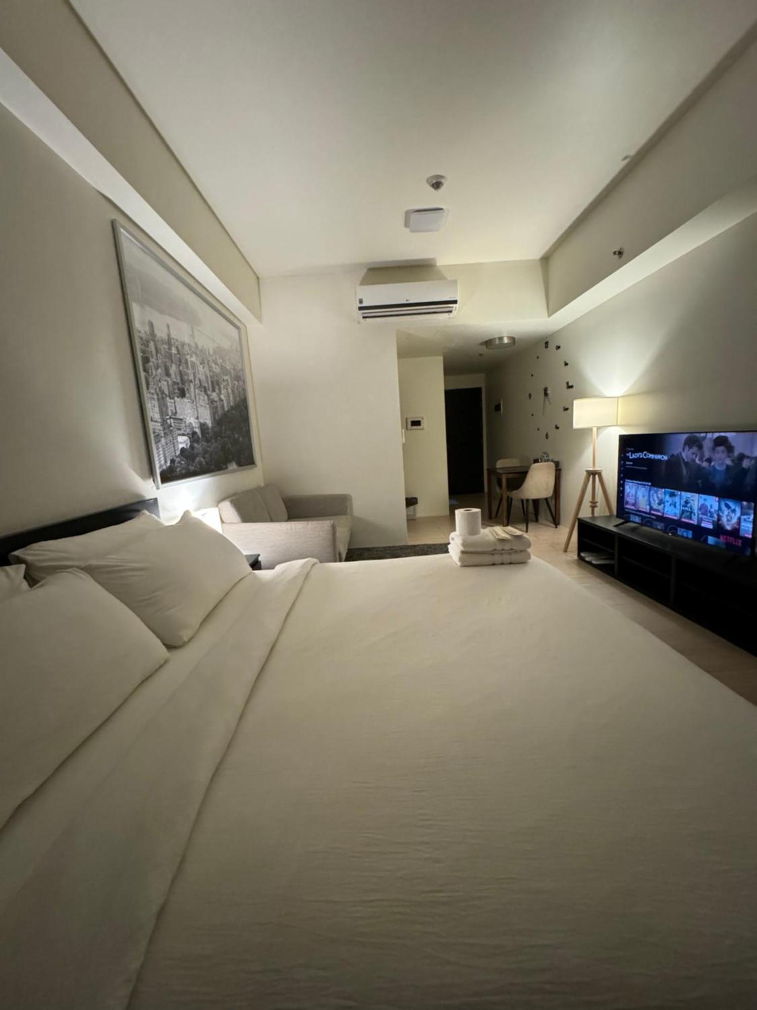 81 Newport Blvd Cluster 4 Unit B 3Rd Flr By Rechelle Nunag Pasay Ngoại thất bức ảnh
