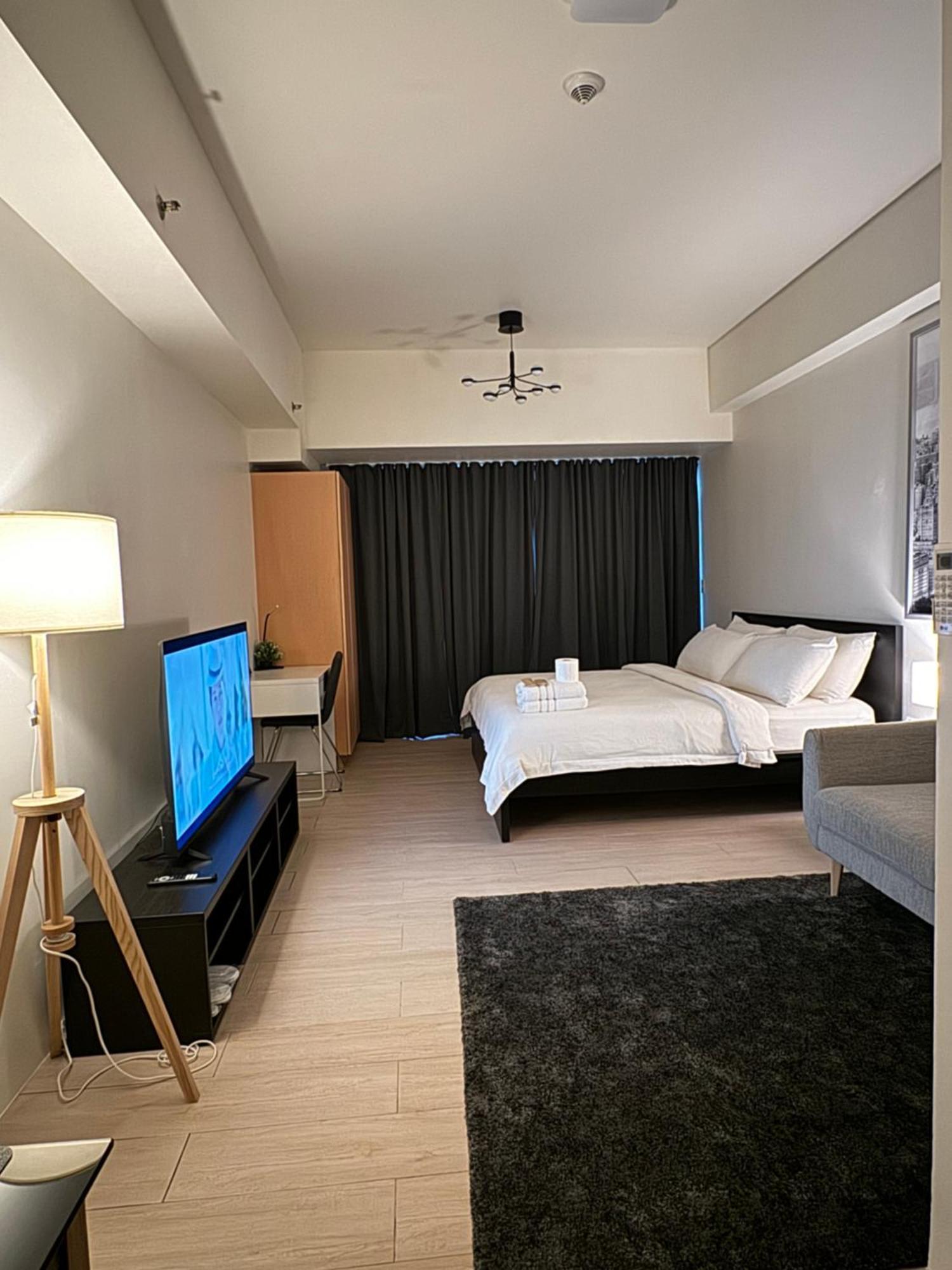 81 Newport Blvd Cluster 4 Unit B 3Rd Flr By Rechelle Nunag Pasay Ngoại thất bức ảnh